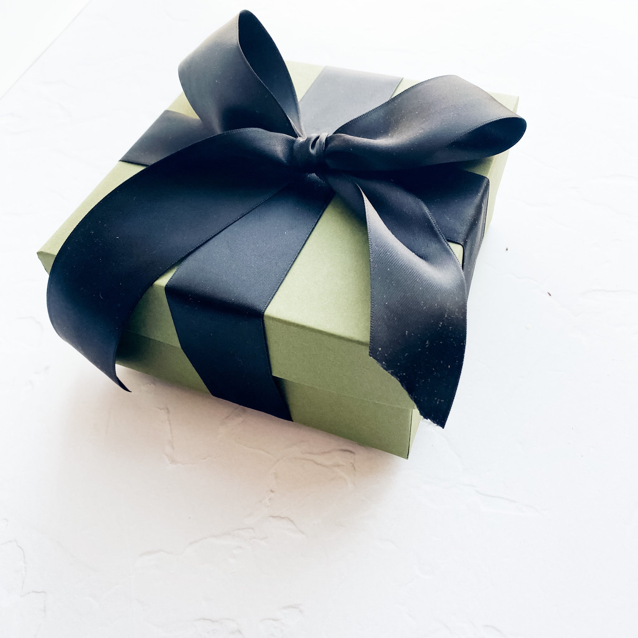 Gift Wrapping (1 per order)